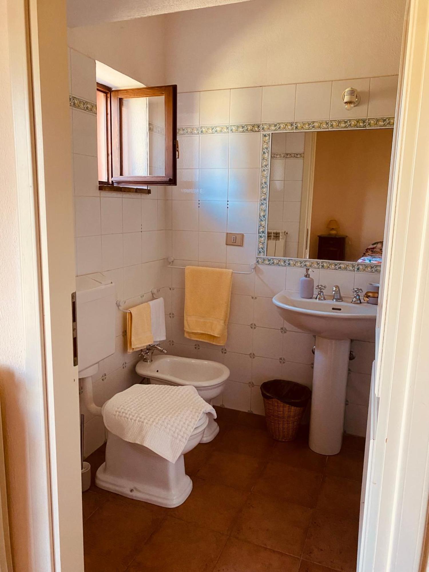 Agriturismo La Concia Giuncarico エクステリア 写真